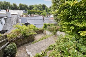 Photo 17- click for photo gallery